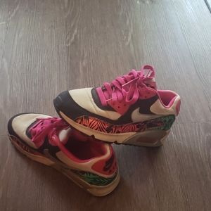 Nike air max sneakers